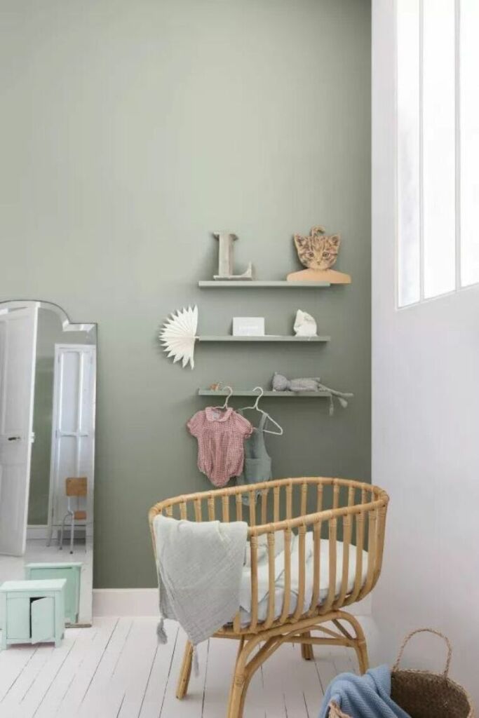 Chambre pour bébé couleur vert sauge