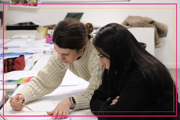 etudiante en formation decoration d interieur a distance